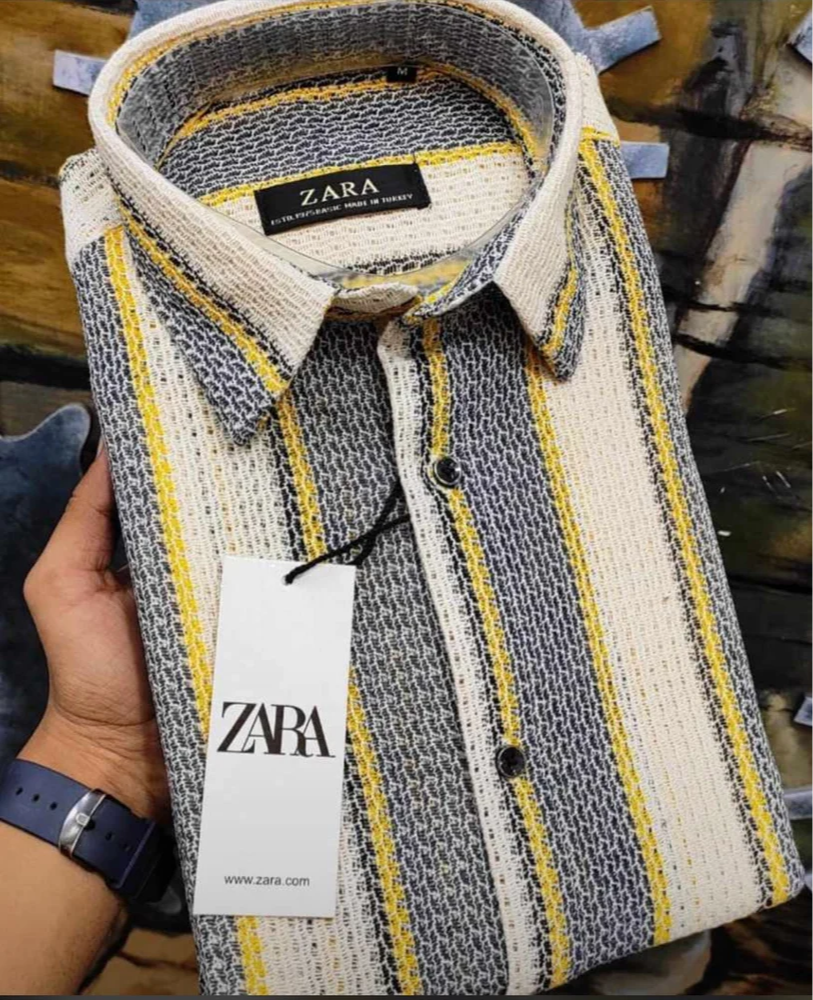 BOXY FIT FULL SLEEVE GRAPHIC TEE